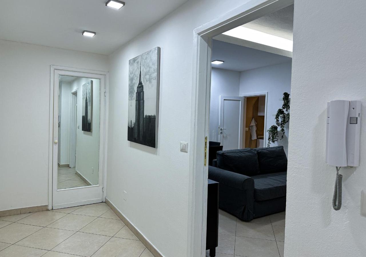 מילאנו Modern Cenisio Apartment - Self Check-In & Parking מראה חיצוני תמונה