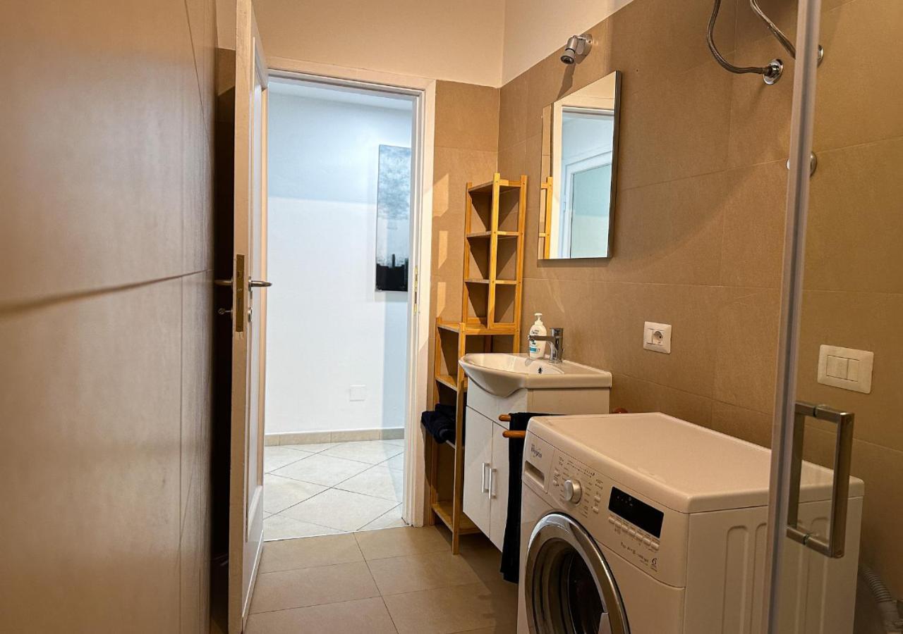 מילאנו Modern Cenisio Apartment - Self Check-In & Parking מראה חיצוני תמונה